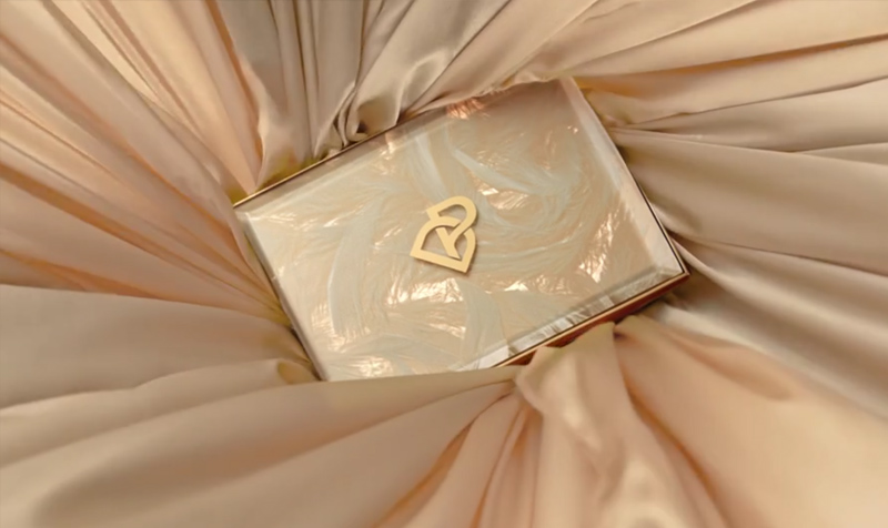 化妝品粉餅產(chǎn)品廣告片制作